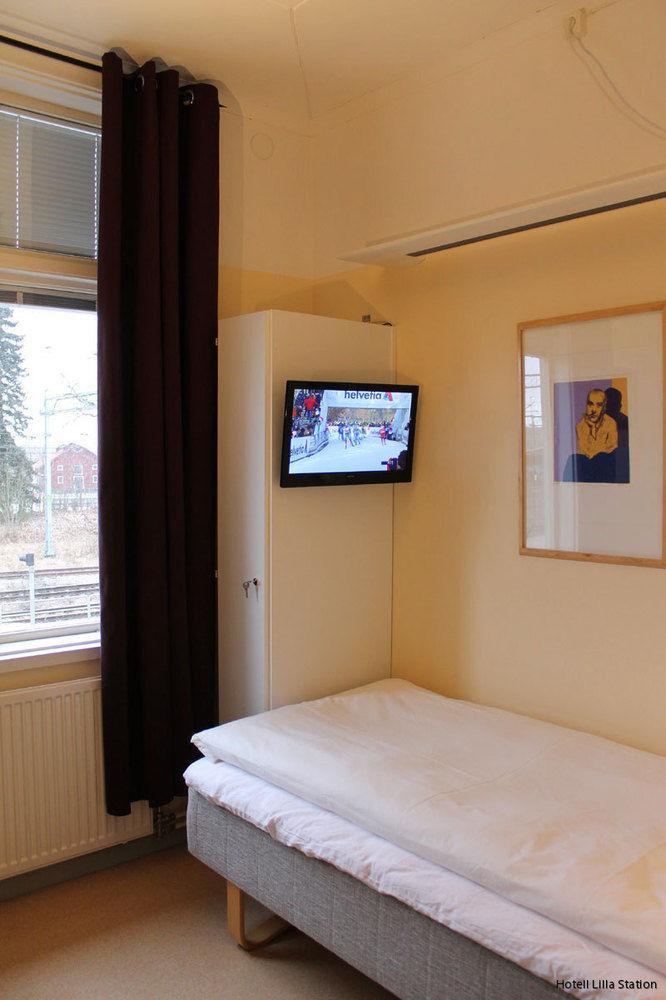 Stationshusets Hotell Och Cafe ヒェーピング エクステリア 写真